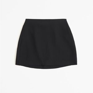 Abercrombie Scarlett Premium Crepe Mini Skort